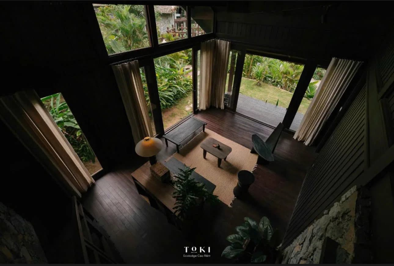 Toki Ecolodge — Living room from above
