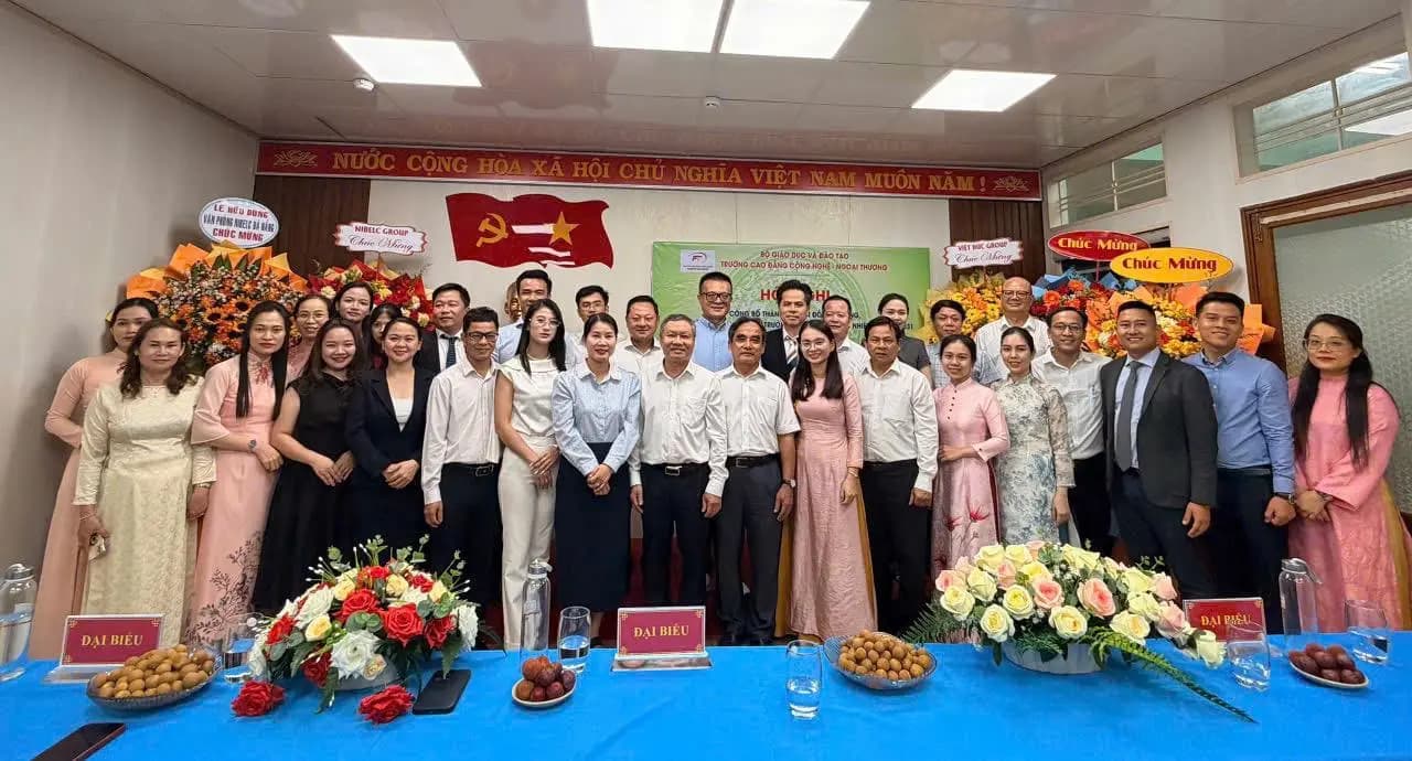 Ban lãnh đạo Việt Đức Group